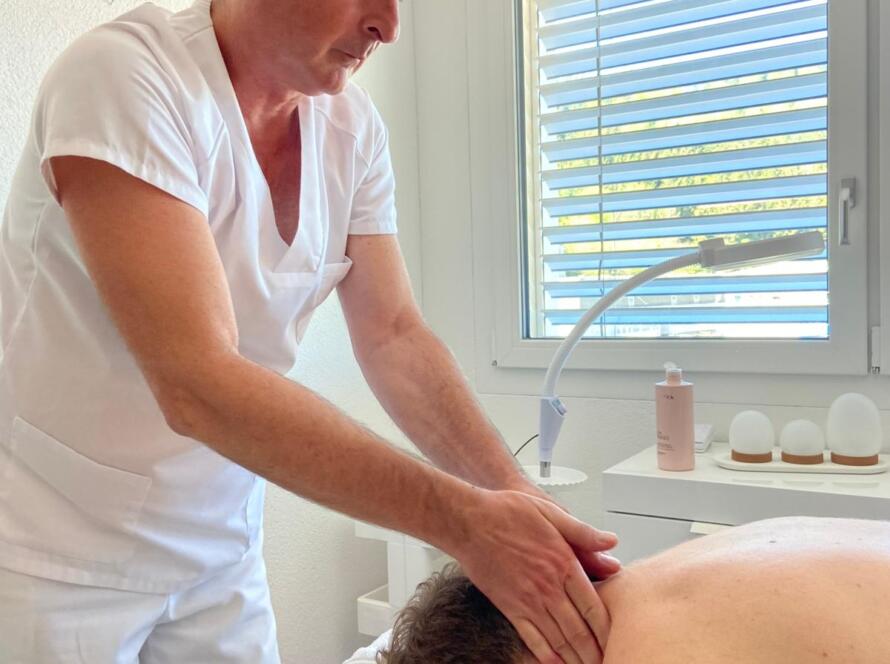 Massagepraxis in Schindeleggi